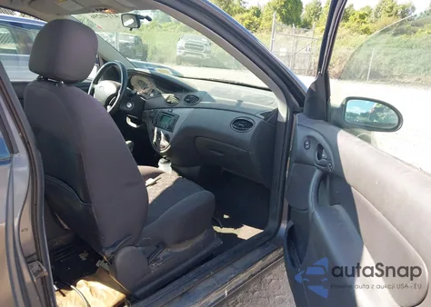 2004 Ford Focus Zx3 z USA, uszkodzony, nr VIN 3FAFP31Z94R101599